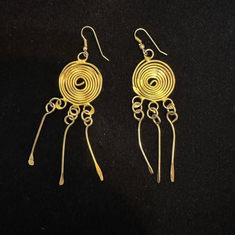 Vintage Gold Spiral Chandelier Earrings - Hammered design